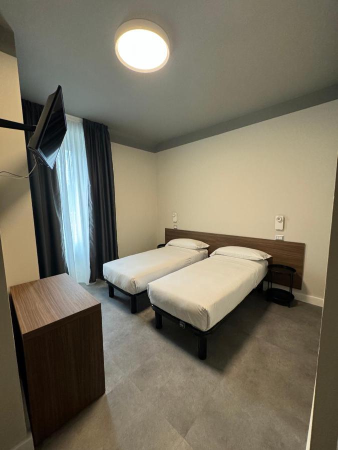 Hotel 22 Marzo Milano Dış mekan fotoğraf
