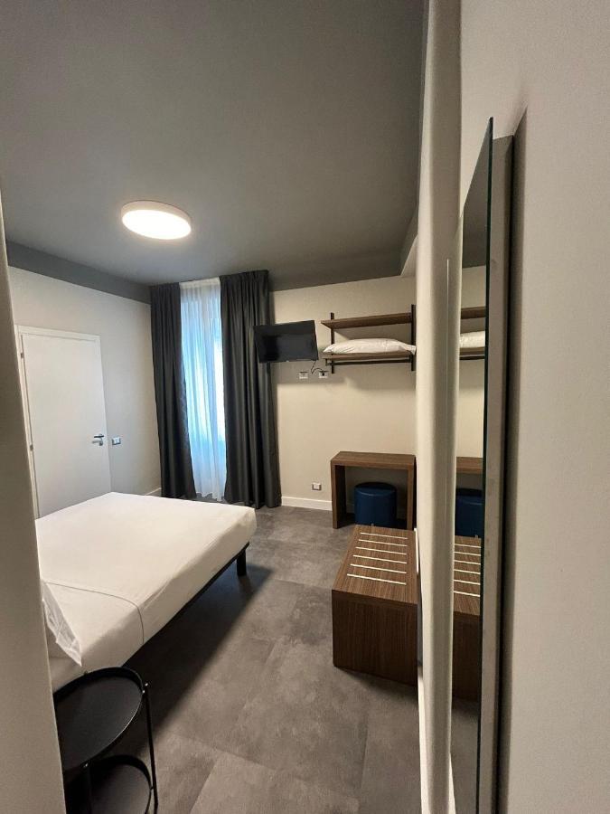 Hotel 22 Marzo Milano Dış mekan fotoğraf