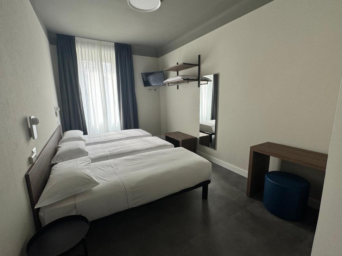 Hotel 22 Marzo Milano Dış mekan fotoğraf